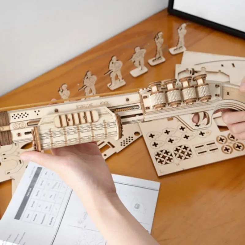 Aanzicht 3 — Steampunk modelbouwpakket – geweermodel