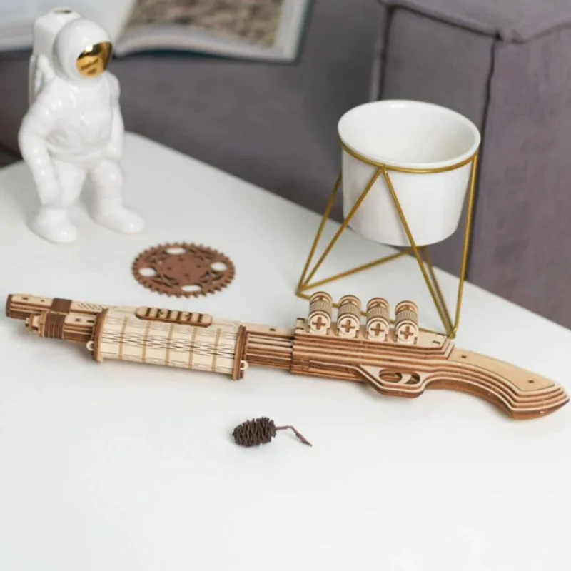 Aanzicht 2 — Steampunk modelbouwpakket – geweermodel