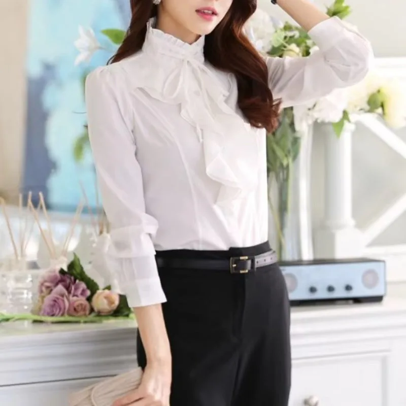 Aanzicht 4 — Blouse – wit Victoriaans met Jabot