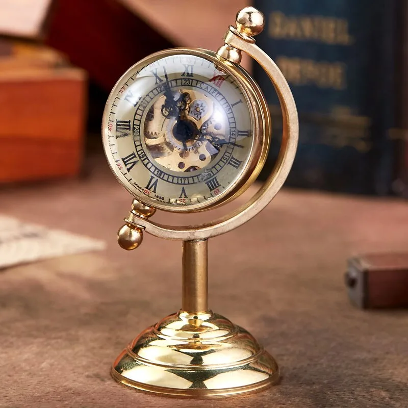 Aanzicht 4 — Steampunk tafelklok – bureau mechanisch