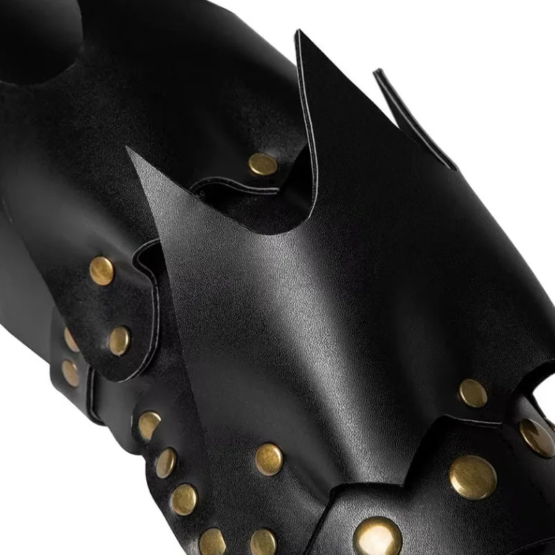 Aanzicht 4 — Steampunk handmanchet