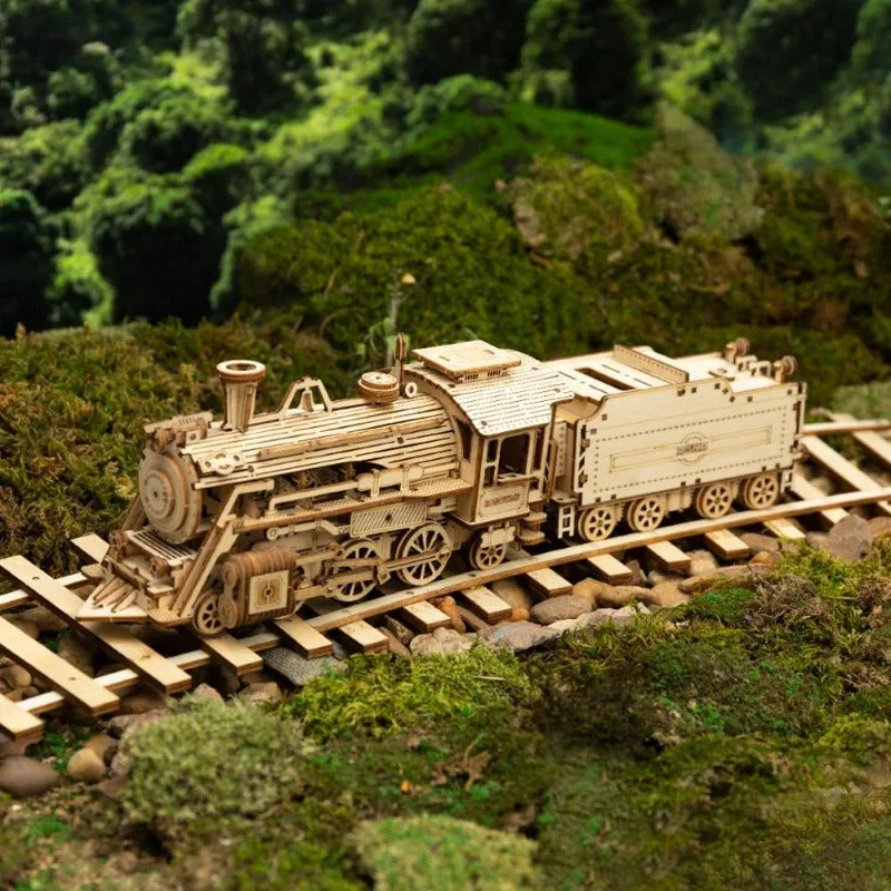 Aanzicht 4 — Modelbouwpakket – stoomlocomotief van hout