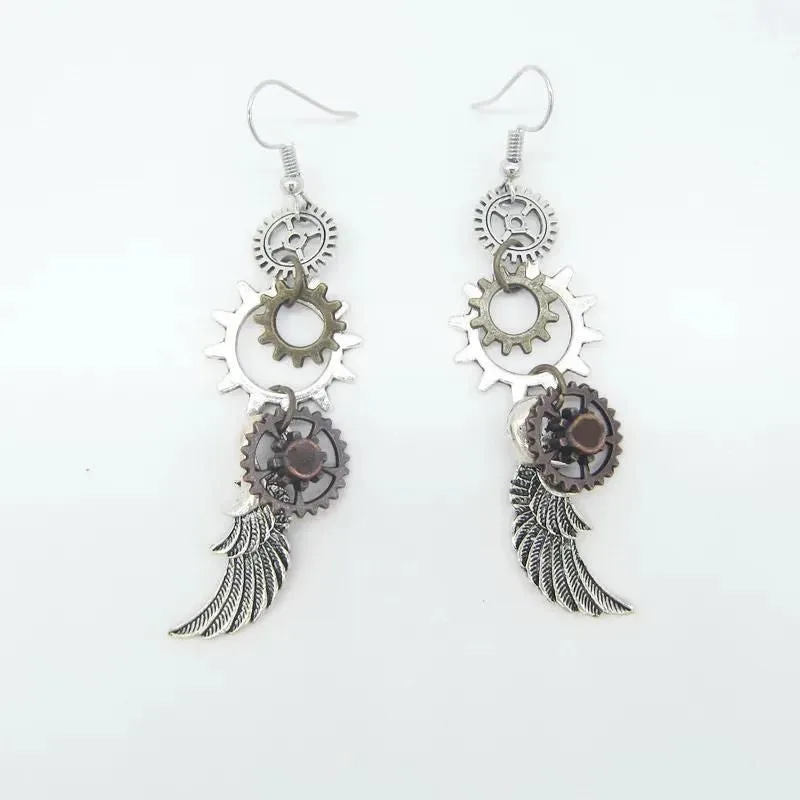 Aanzicht 28 — Steampunk oorbellen – hangend