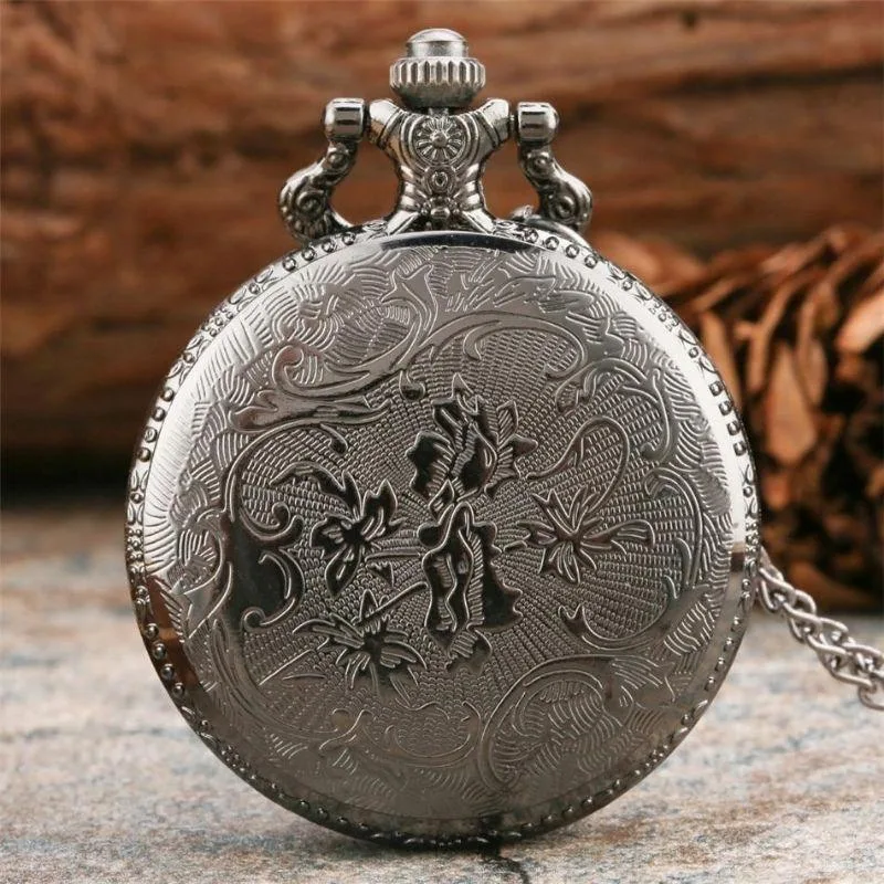 Aanzicht 2 — Steampunk zakhorloge met kompasmotief