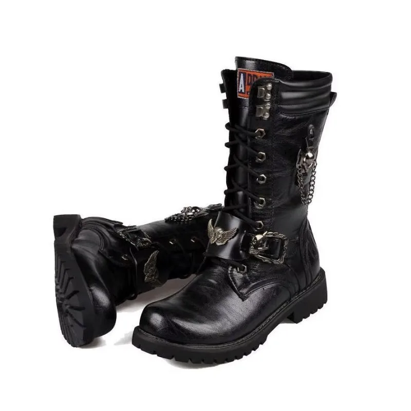 Aanzicht 7 — Steampunk laars – gothic schedel