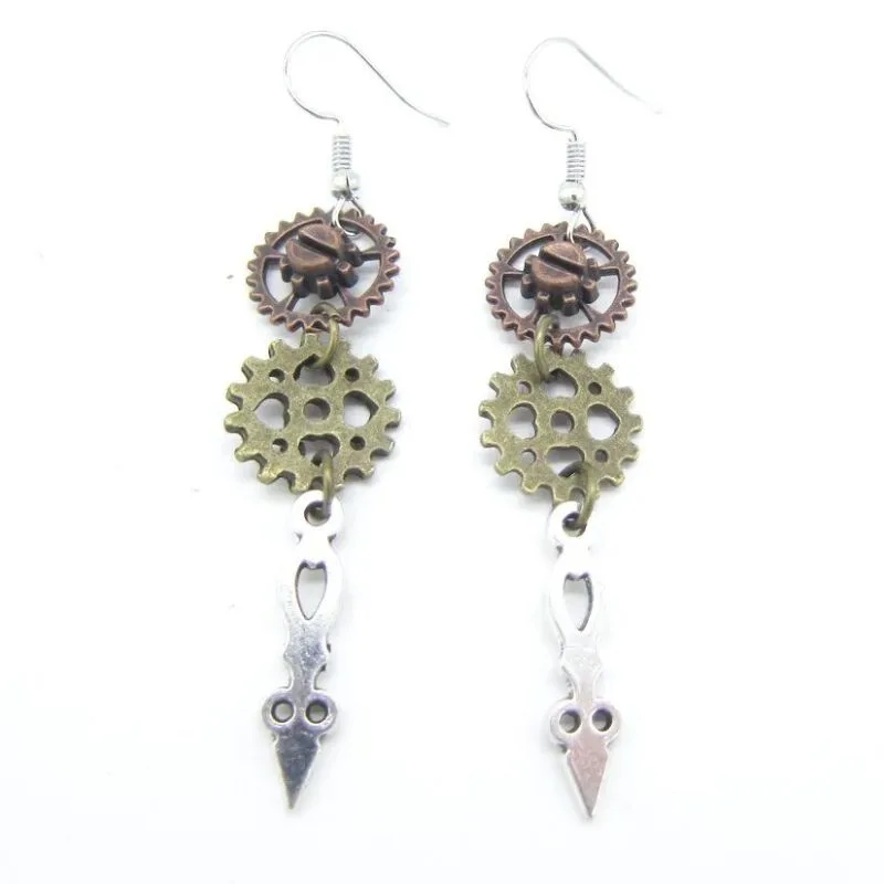 Aanzicht 27 — Steampunk oorbellen – hangend