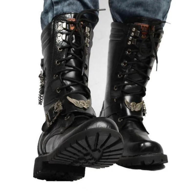 Aanzicht 4 — Steampunk laars – gothic schedel