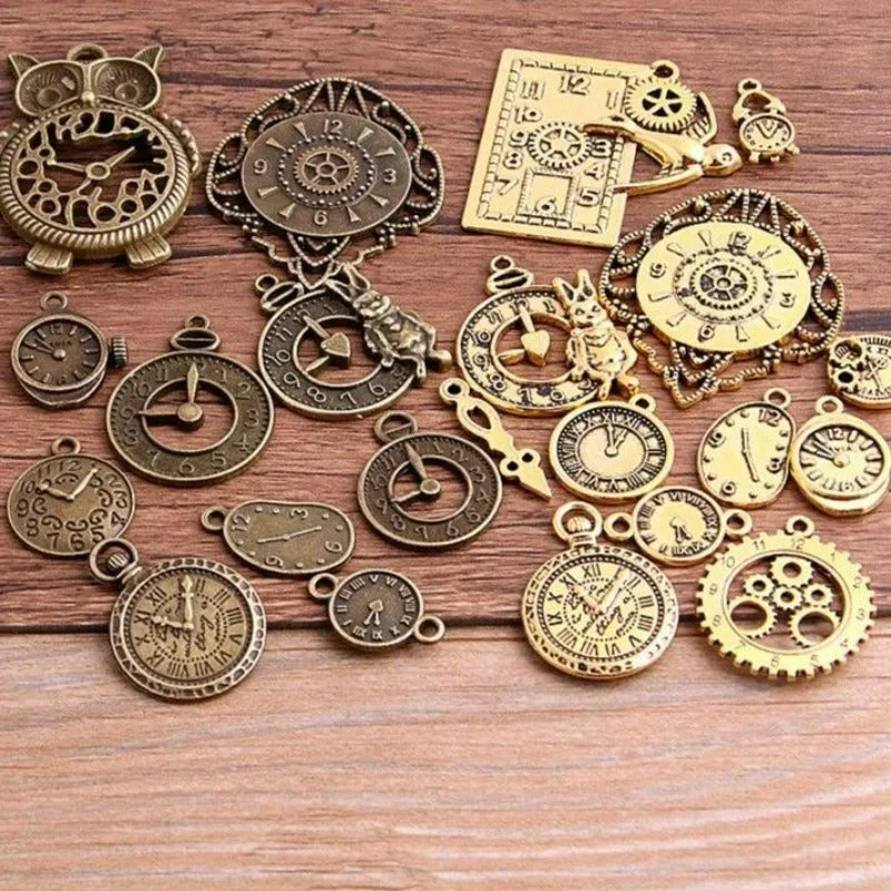 Aanzicht 8 — Steampunk sieradenhanger