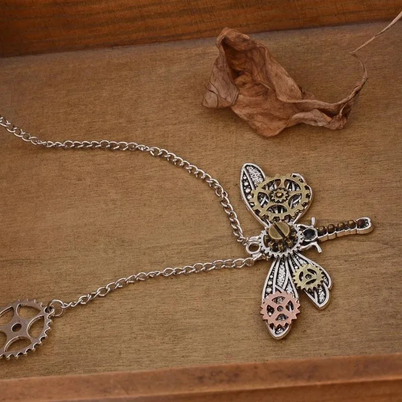 Aanzicht 6 — Steampunk halsketting – vlinder
