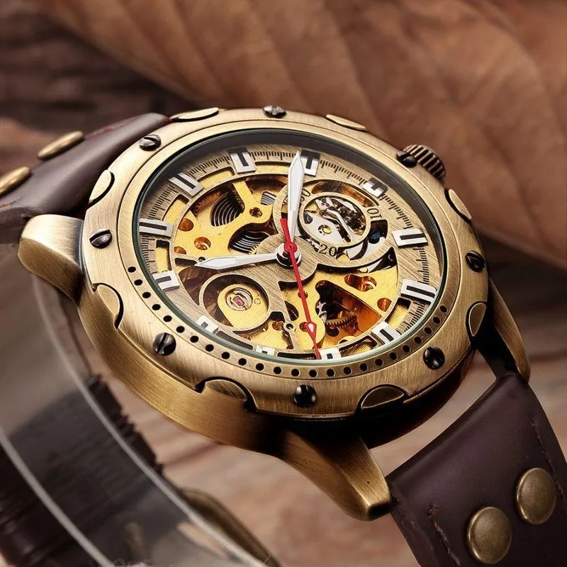 Aanzicht 3 — Steampunk horloge – tandwiel