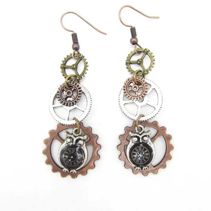 Aanzicht 29 — Steampunk oorbellen – hangend
