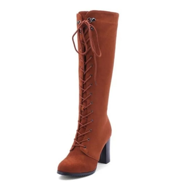 Laars voor dames – hoog met vetersluiting
