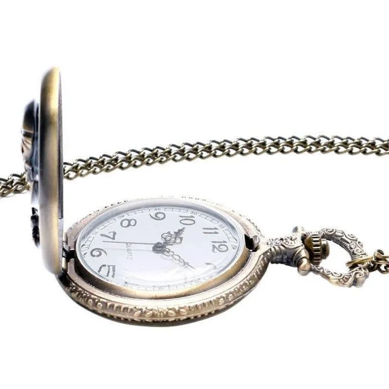 Aanzicht 4 — Steampunk zakhorloge – piratenstijl