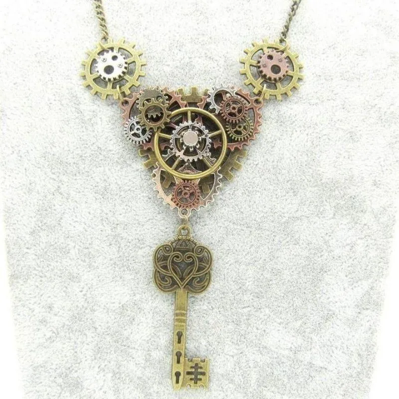Aanzicht 3 — Steampunk halsketting – sleutel
