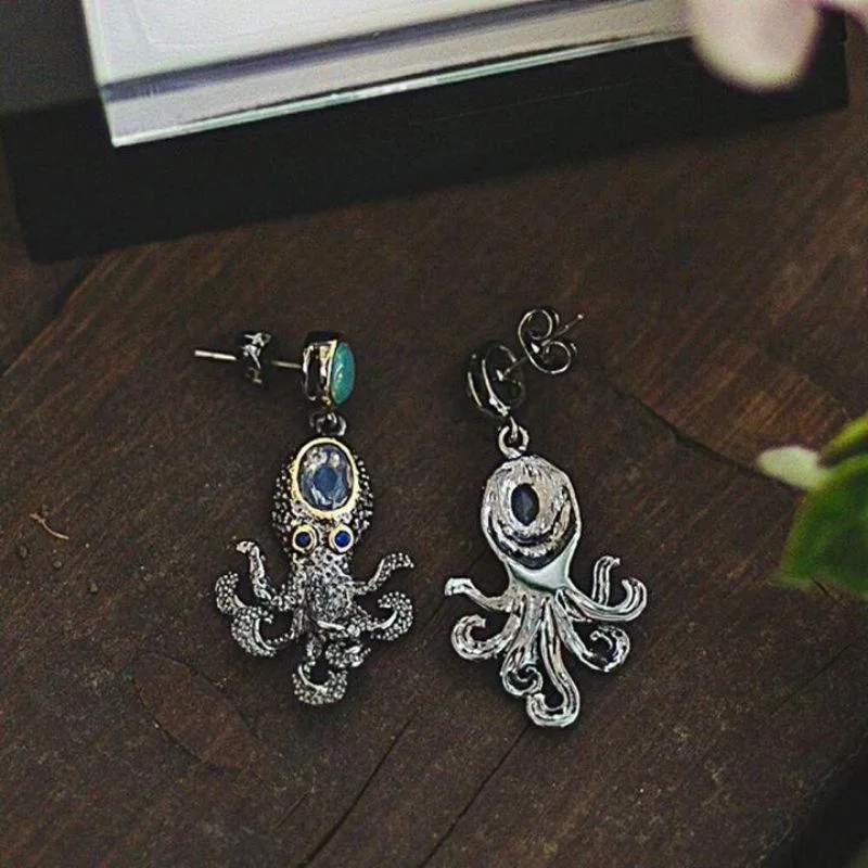Aanzicht 8 — Steampunk oorbellen – octopus